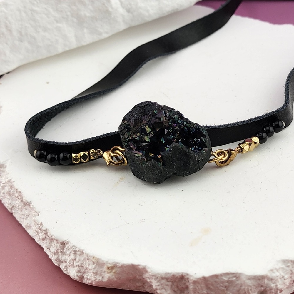 Black Druzy Geode Choker Necklace Iridescent Stone Gold Tone Gothic Statement